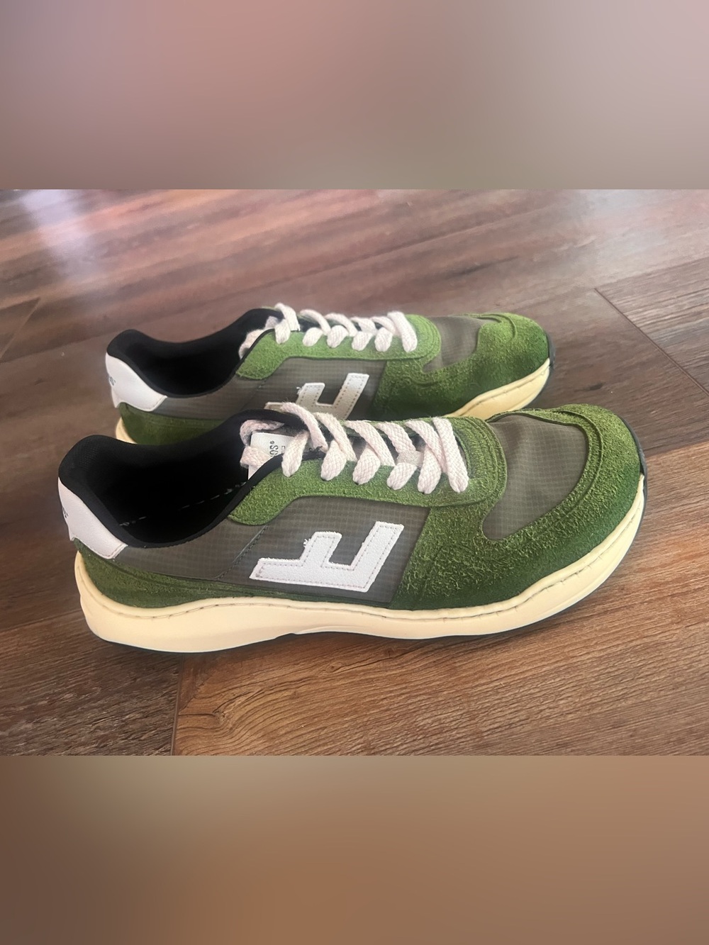 Moss Green Unisex Zero Drop Flamingos Life Vegan Sneakers